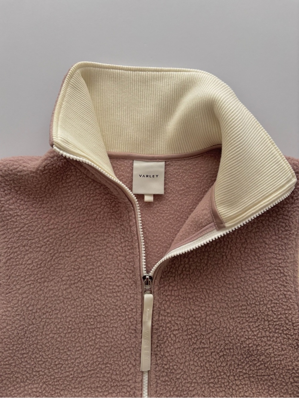 Varley Blush Pink Sherpa Vest with Cream Trim - Picture 2 of 9